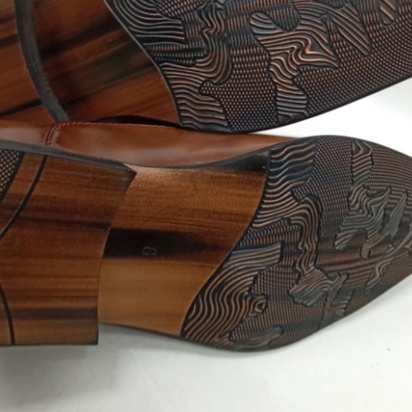 Gino Rossi Men's Classic Tan Leather Oxfords - Picture 5 of 8